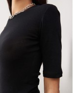 sheer slim fit t-shirt in black