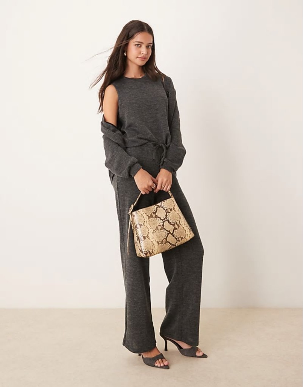 mix & match premium jersey set in dark grey
